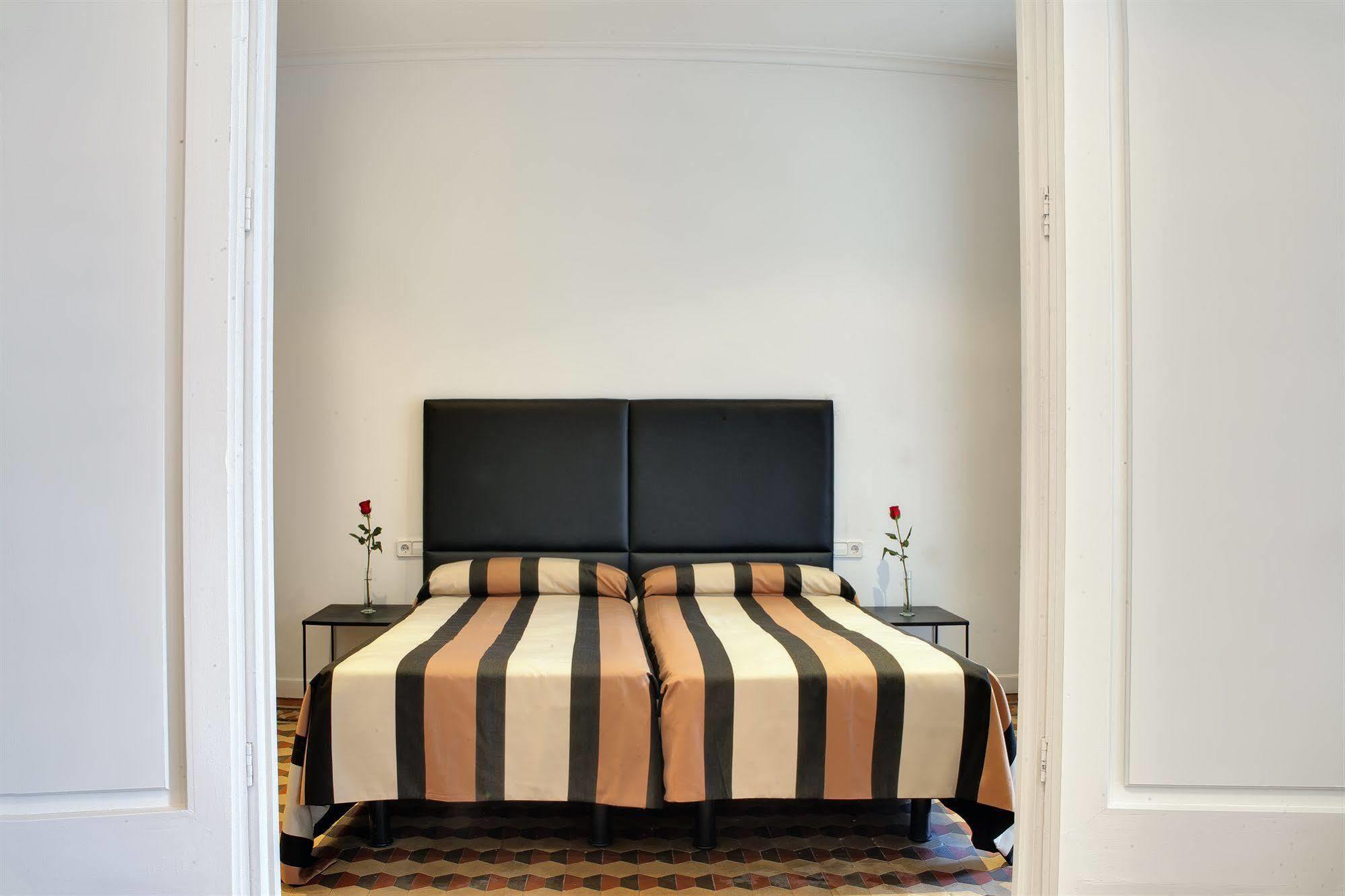บาร์เซโลนา อพาร์ตเมนต์ บาล Apartment ภายนอก รูปภาพ
